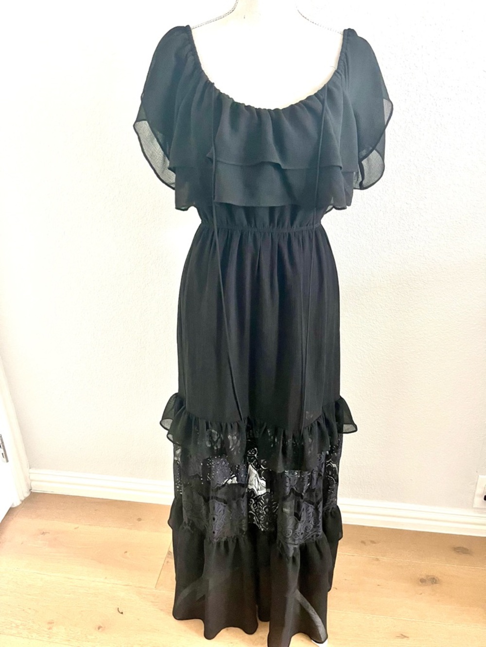BB Dakota Black Maxi Dress with Ruffle & Lace Panels